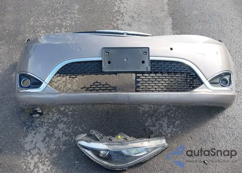 2018 Chrysler Pacifica Limited z USA, uszkodzony, nr VIN 2C4RC1GG4JR174264